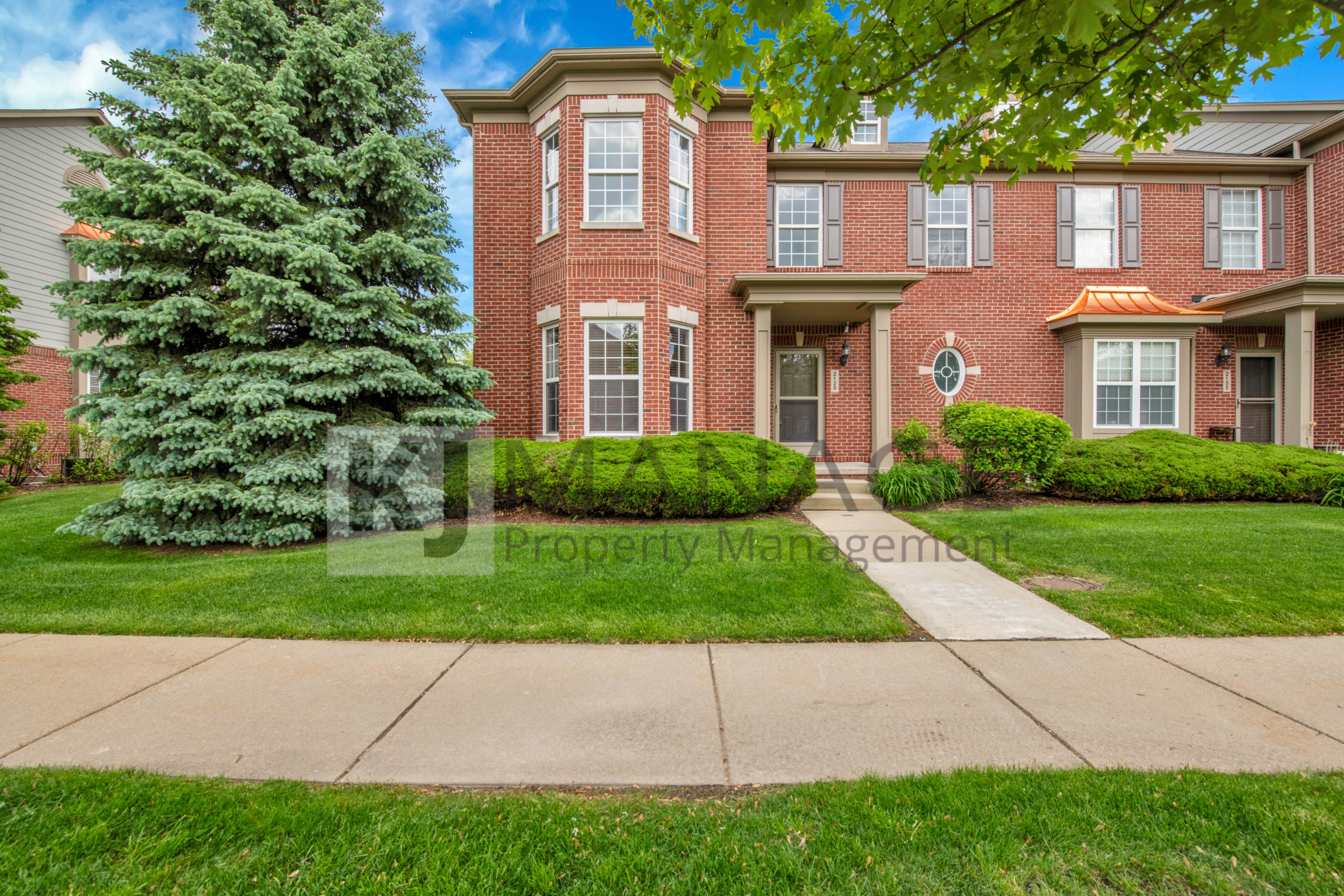 2129 Vanderbilt Road