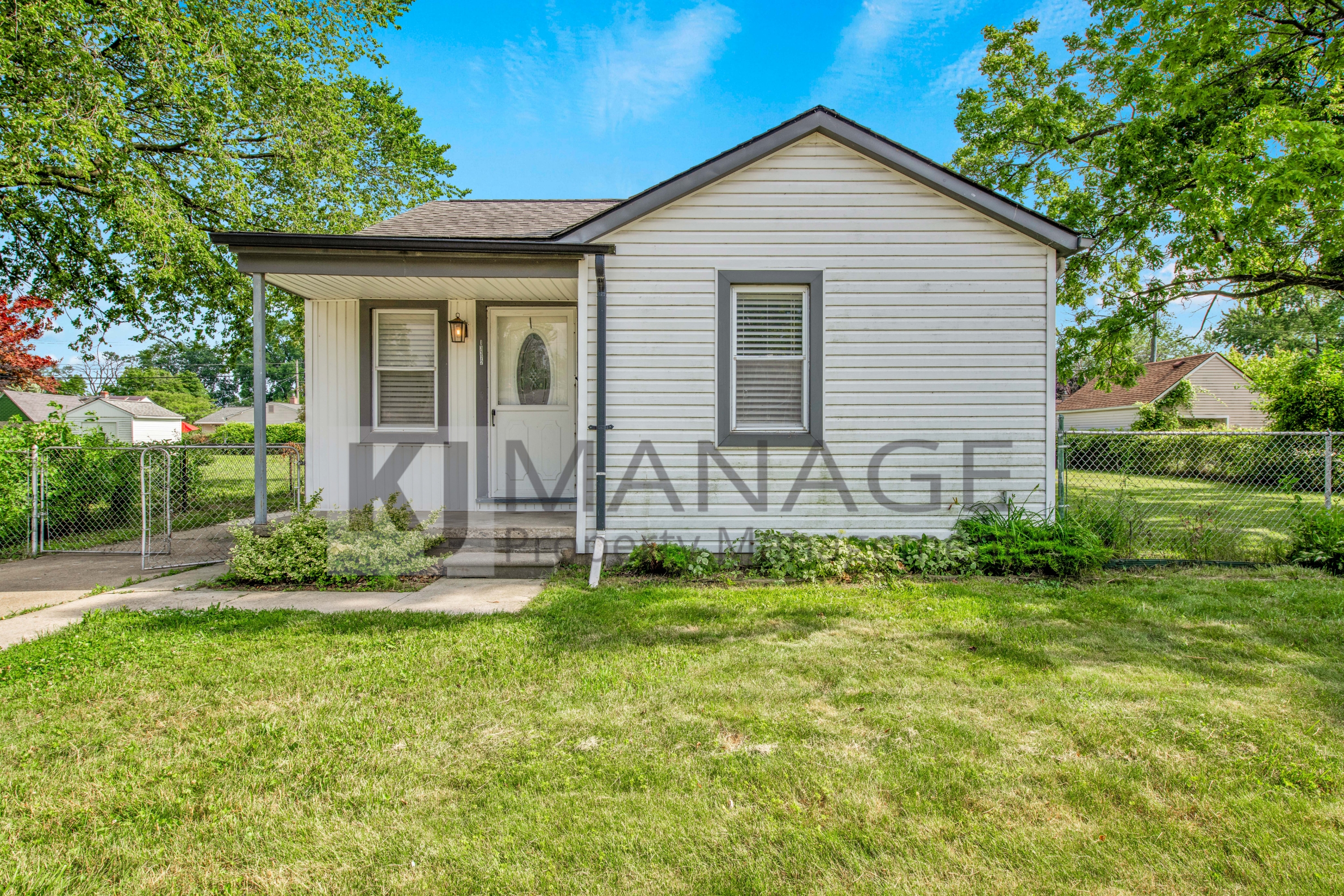 Property main image
